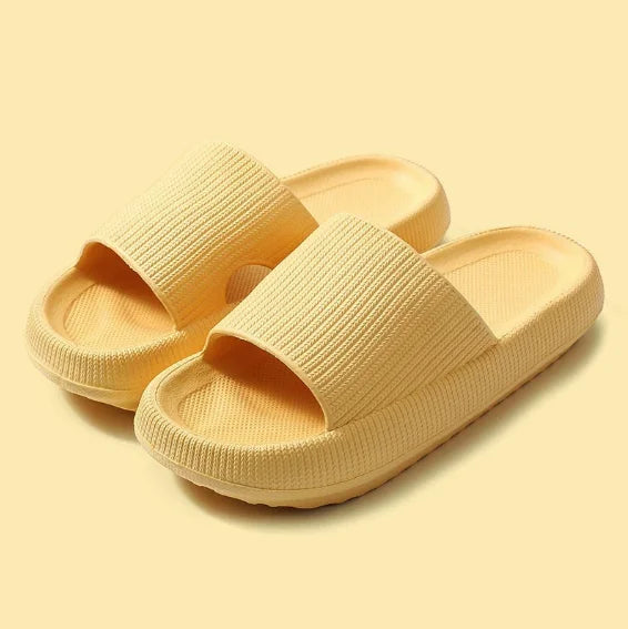 Women’s Thick EVA Pillow Slides – Soft Sole Non-Slip Indoor Home & Beach Flip Flops Summer Comfort Sandals
