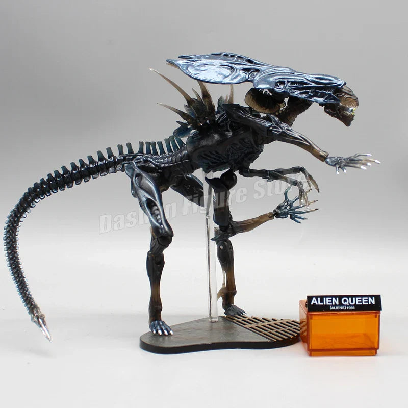 Yamaguchi Alien vs. Predator Action Figure #018 – 20cm Xenomorph Alien Queen PVC Collectible Toy