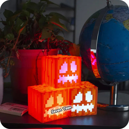 MC Halloween Mini Pumpkin Lantern – Desktop Decoration with 16 Colors, Rechargeable Long-Lasting Battery, Perfect Kids Gift