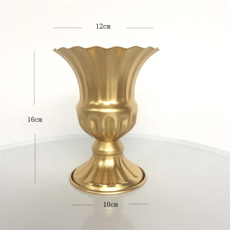Retro Wrought Iron Flower Pots — Wedding, Dried Flower & Home Decoration Vases for Hotel & Event