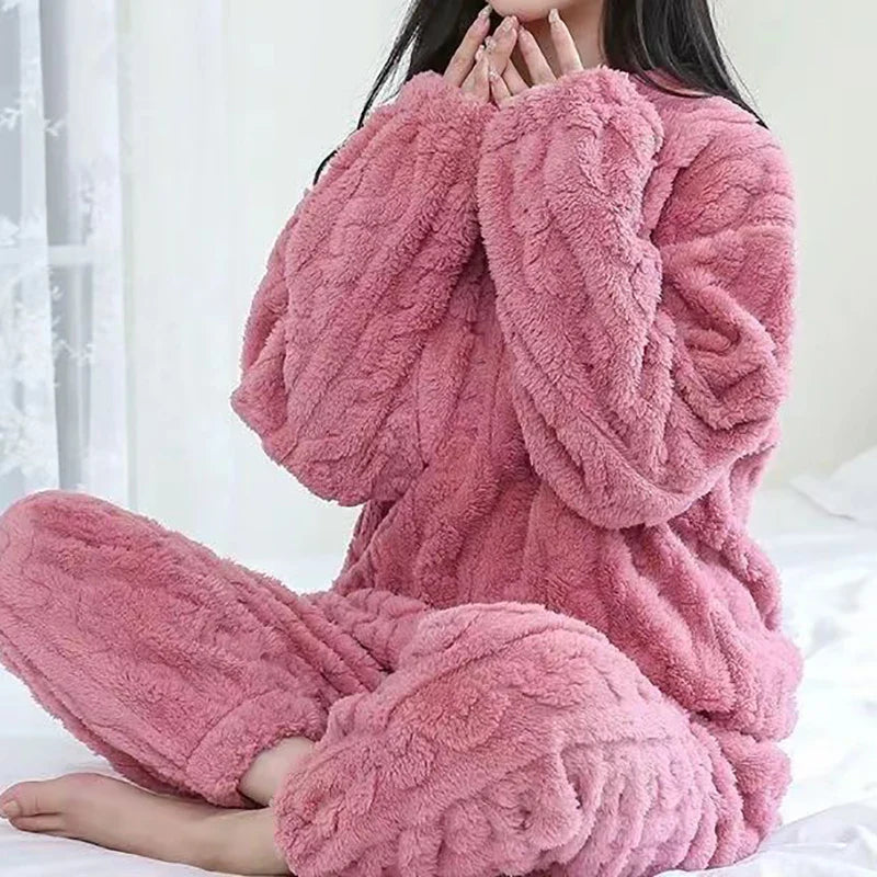 Autumn Women's 2 Piece Warm Velvet Pajama Set – Ribbed Fleece Pullover & Pants, Casual Loungewear (2023)