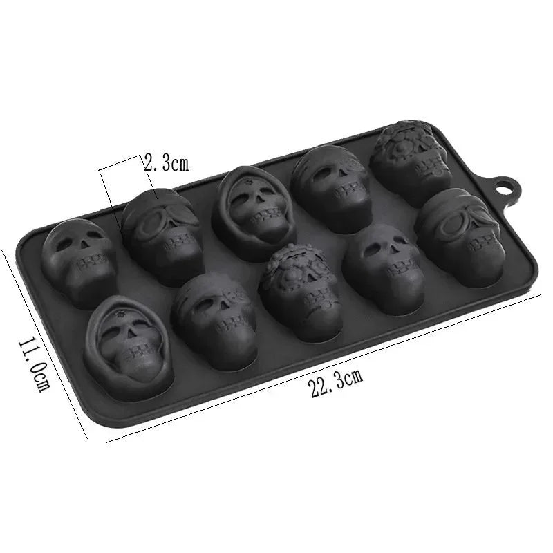 Skull Ice Cube Mold 10-Grid — Reusable Halloween Kitchen Mold for Ice, Chocolate, and Ice Cream Making