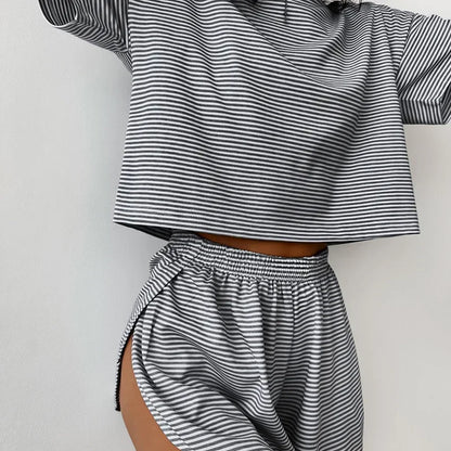 Women's Stripe 2-Piece Pajamas Set – Short Sleeve Top & Shorts Casual Sleepwear