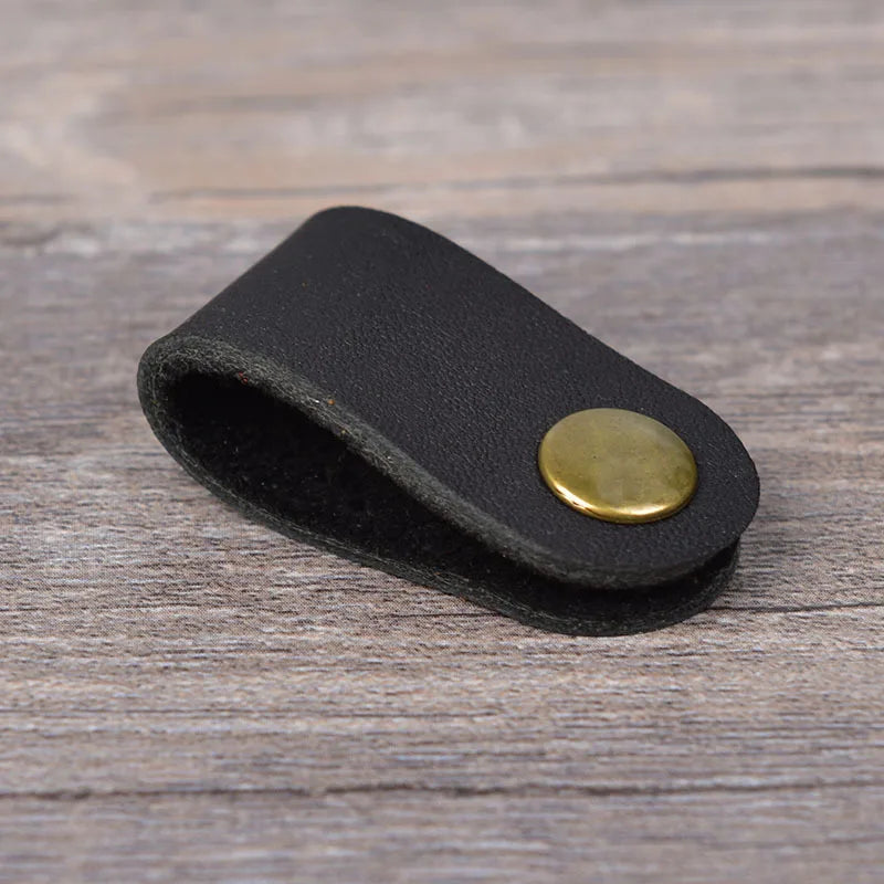 Earphone Wire Organizer – Genuine Leather Cable Winder & Cord Holder, Plug Bobbin Clip for Data Line Wrapping