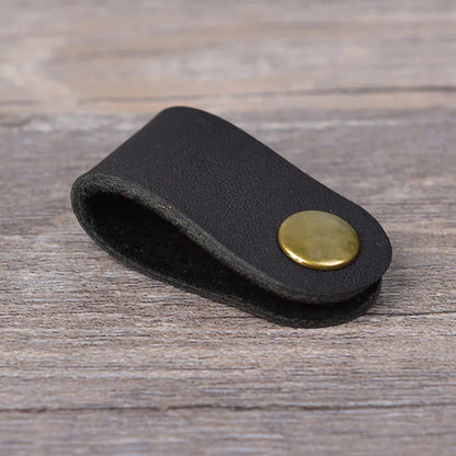 Earphone Wire Organizer – Genuine Leather Cable Winder & Cord Holder, Plug Bobbin Clip for Data Line Wrapping