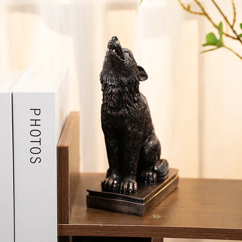 Retro Gothic Animal Candle Holders - Black Bat, Wolf, Leopard, Crow, Cat Designs for Halloween and Fun Home Decor
