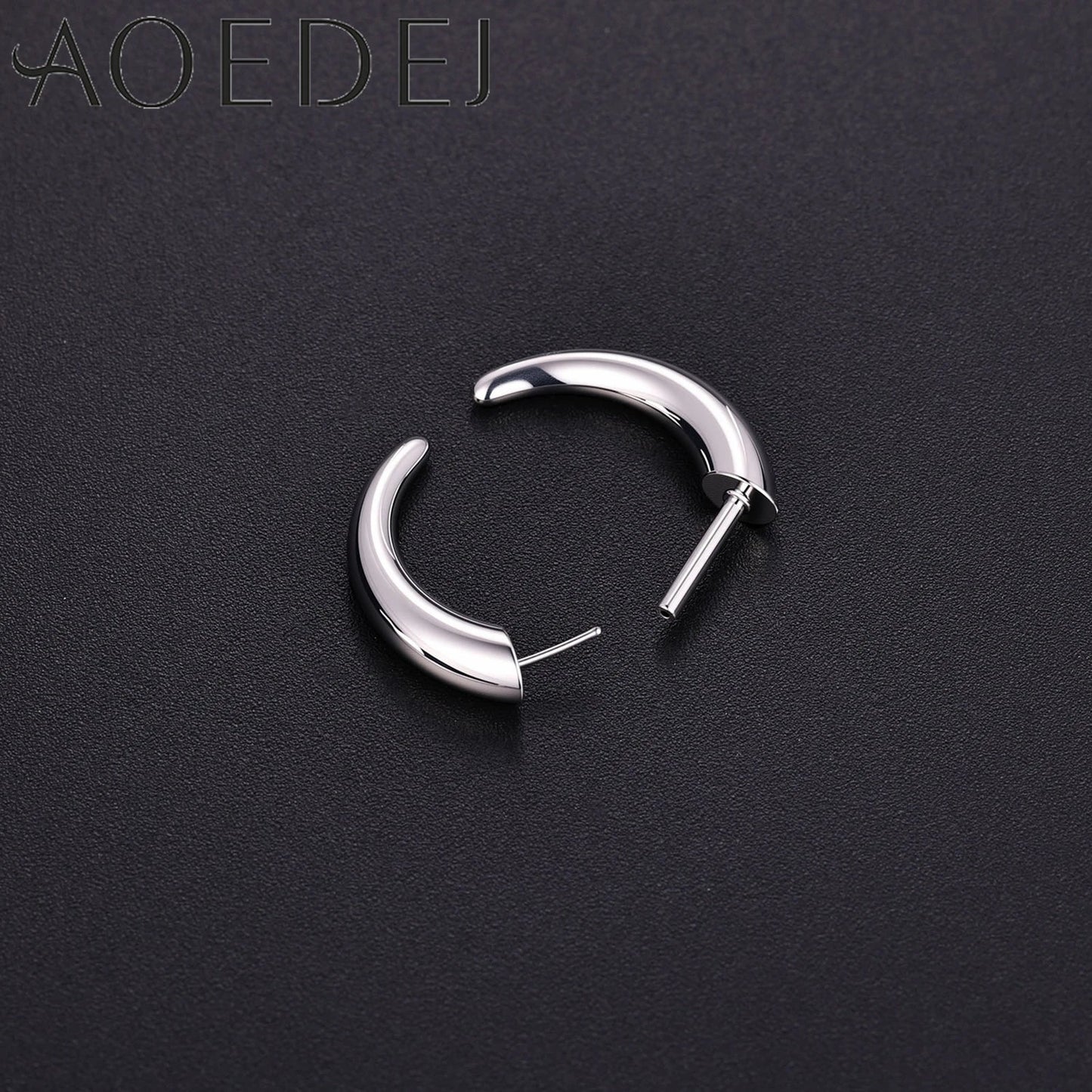 AOEDEJ 16G Stainless Steel Plug-In Style Nose Ring – Spike Ox Horn Septum Ring for Men & Women Large Gauge Body Piercing (8–10mm) Single Piece