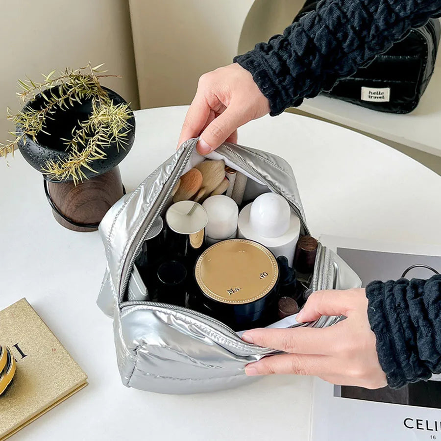 Large Capacity Makeup Bag – Portable Cosmetic and Toiletry Storage Bag, Travel Organizer Washbag