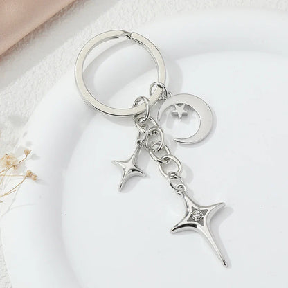 Y2K Star & Moon Metal Keychain – Handmade Friendship Key Ring for Women & Men Handbag Decoration