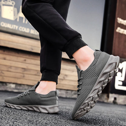 Men's Light Running Shoes – Comfortable, Breathable, Anti-Skid & Wear-Resistant Sneakers for Jogging & Sports