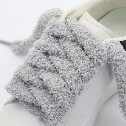 Fuzzy Shoelaces 15mm — Soft Plush Towel Laces for Fall, Winter, Halloween & Christmas Casual Sneakers