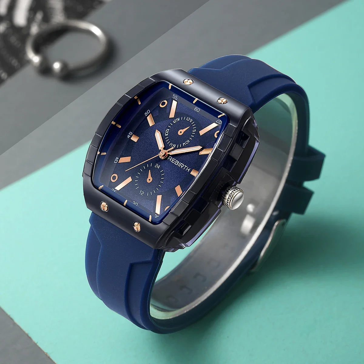 Casual College-Style Versatile Watch – Simple Artistic Design Fashion Wristwatch for Everyday Wear
