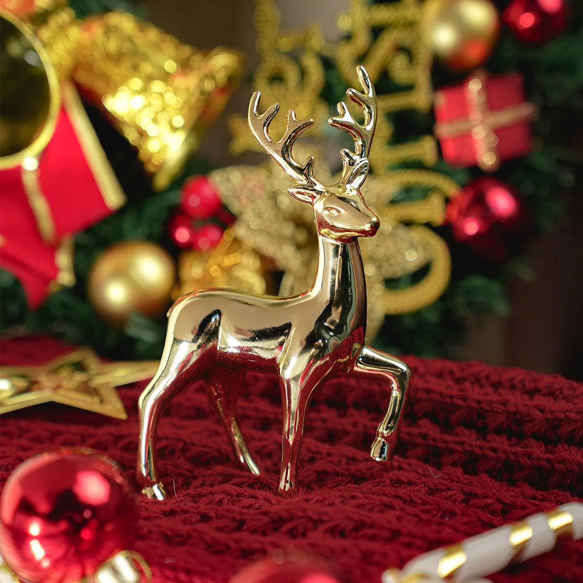Golden Deer Statue Figurine – Plastic Reindeer Sculpture for Luxury Living Room & Christmas Tabletop Decor