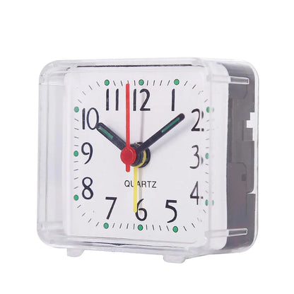 Square Candy Color Quartz Alarm Clock – Small Bedside Battery-Powered Student Bedroom Wake-Up Clock with Beeping Sound