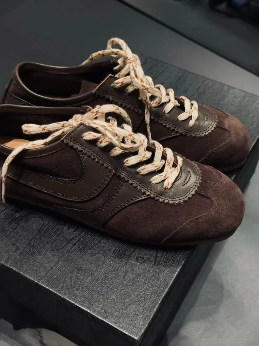 Real Leather German Training Shoes for Women — 2025 Retro Fashion Four Seasons Running & Casual Forrest Gump Style Sneakers