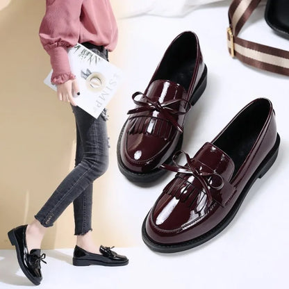 Women’s Patent Leather Loafers – British Style Tassel Bowknot Flat Shoes, Comfortable Casual Small Leather Shoes for Women Zapatos