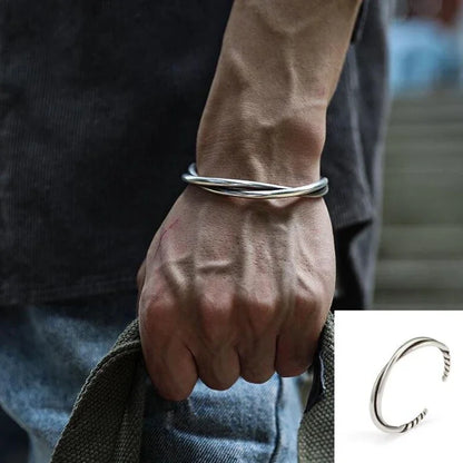 Retro Tibetan Six-Character Mantra Bracelet — Silver Plated Lotus Cuff for Men