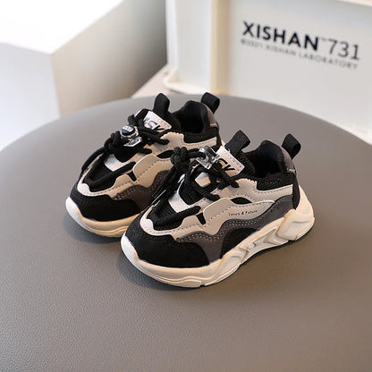 Kids Sport Shoes – Breathable Mesh Boys & Girls Sneakers for Spring & Autumn Outdoor Running