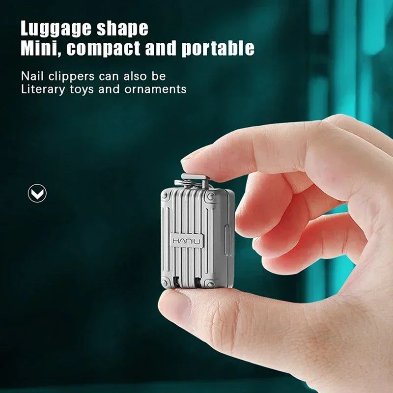 Exquisite Foldable Nail Clippers Keychain – Stainless Steel Fingernail & Toenail Manicure Trimmer