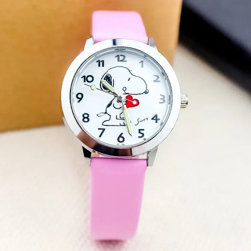 Cute Snoopy Kids Quartz Watch — Kawaii Anime Wristwatch with Colorful Luminous Hands, Fashionable Gift for Boys