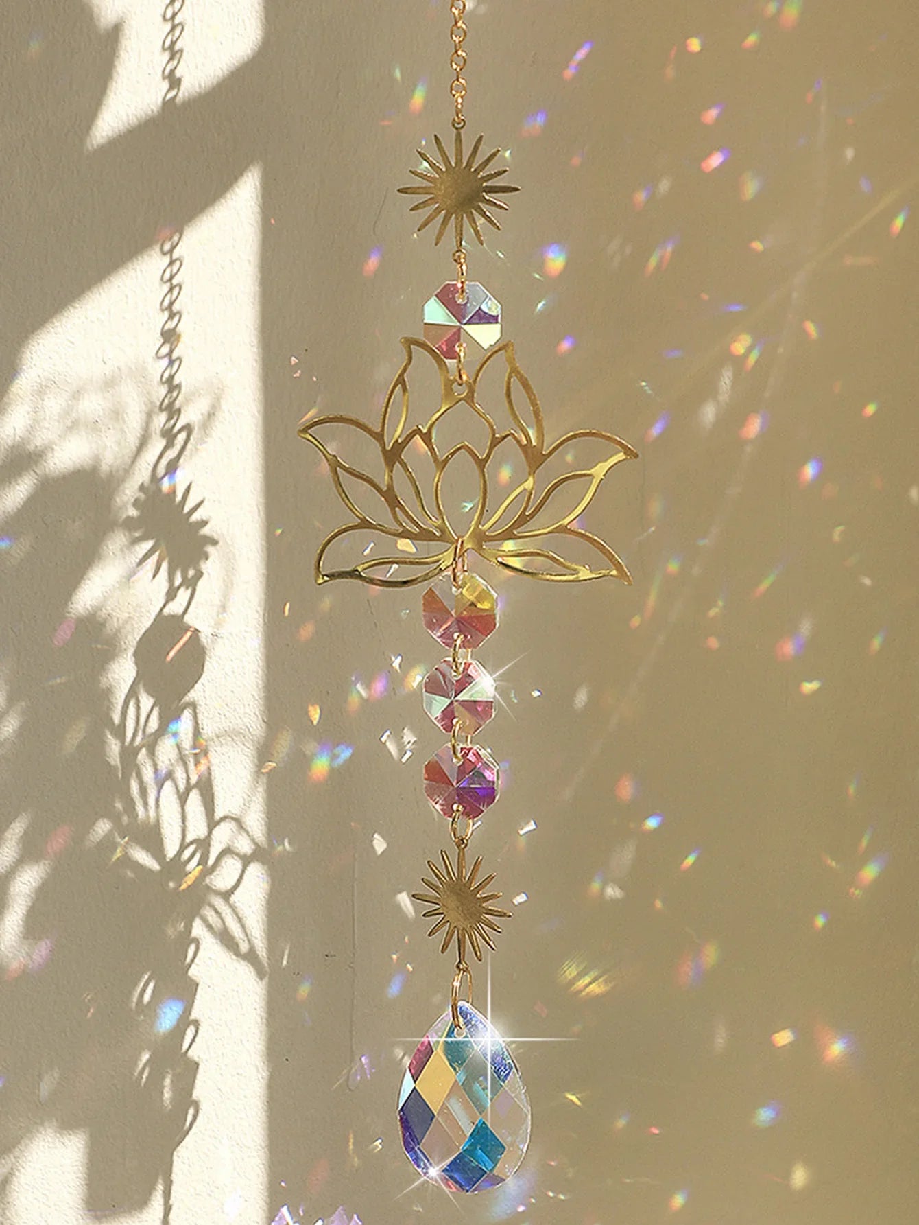 Golden Lotus AB Crystal Suncatcher Pendant – Colorful Water Drop Decoration for Gardening Crafts and Home