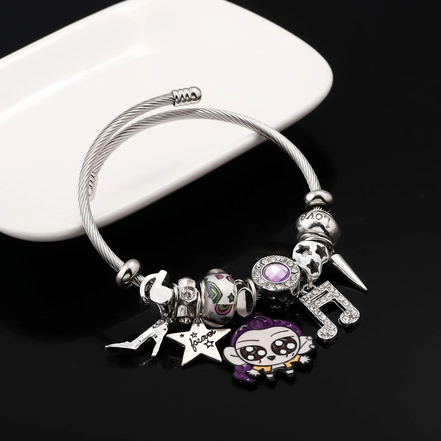 Y2K K-Pop Demon Hunters Bead & Enamel Pendant Bracelet – HUNTR/X Bangle Cosplay Jewelry Gift