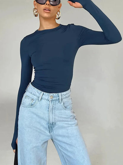 Fashion Women's Long Sleeve T-Shirt - Crew Neck Solid Slim Fit Crop Top with Thumb Holes for Daily Summer Streetwear