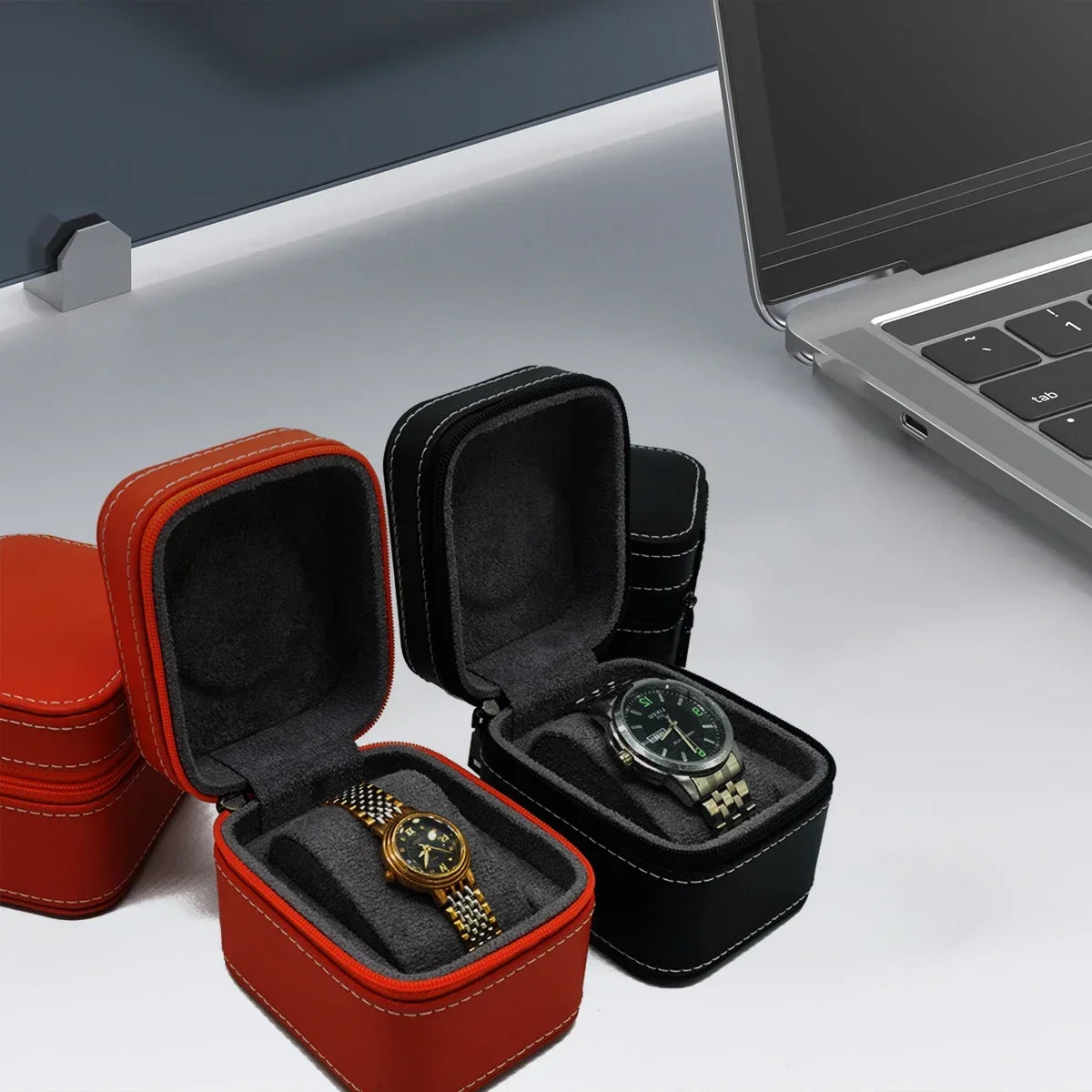 Single Watch Travel Case — PU Leather Watch Box with Removable Cushion, Portable Jewelry Storage & Organizer