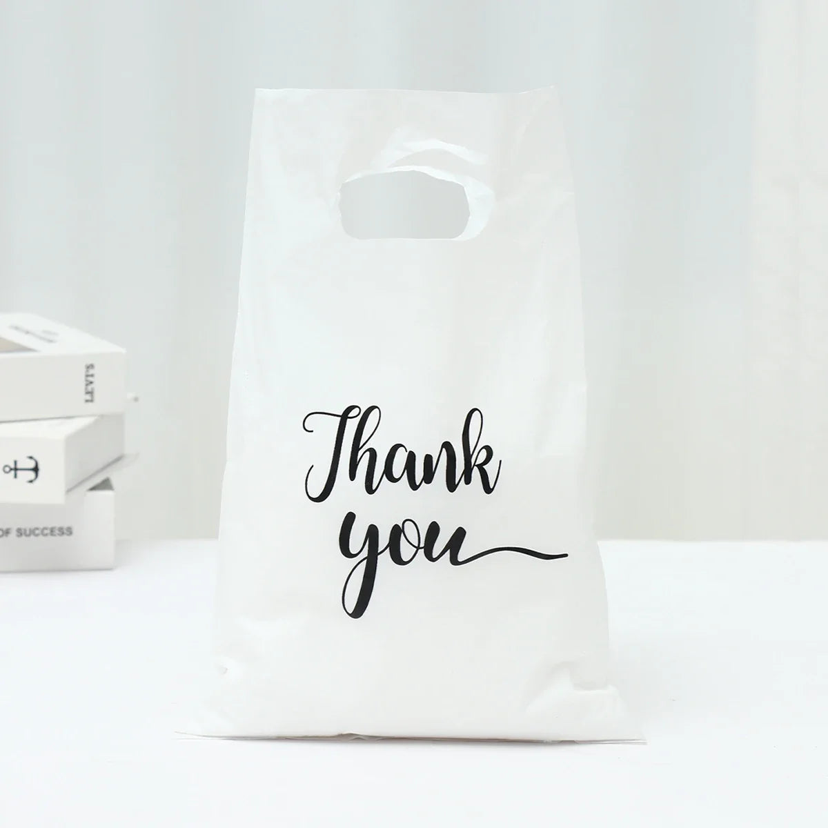 100pcs Thank You Gift Bags - Plastic Shopping Tote Bags for Birthday, Wedding, Party Favors, Candy, and Cookie Wrappers - 20*30cm