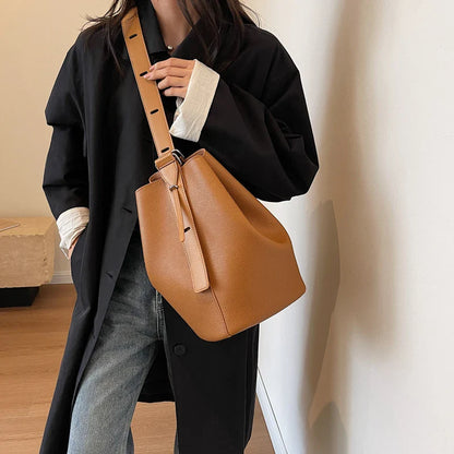 LEFTSIDE Retro Small Solid Color Leather Shoulder Bag – 2025 Korean Designer Handbag for Women