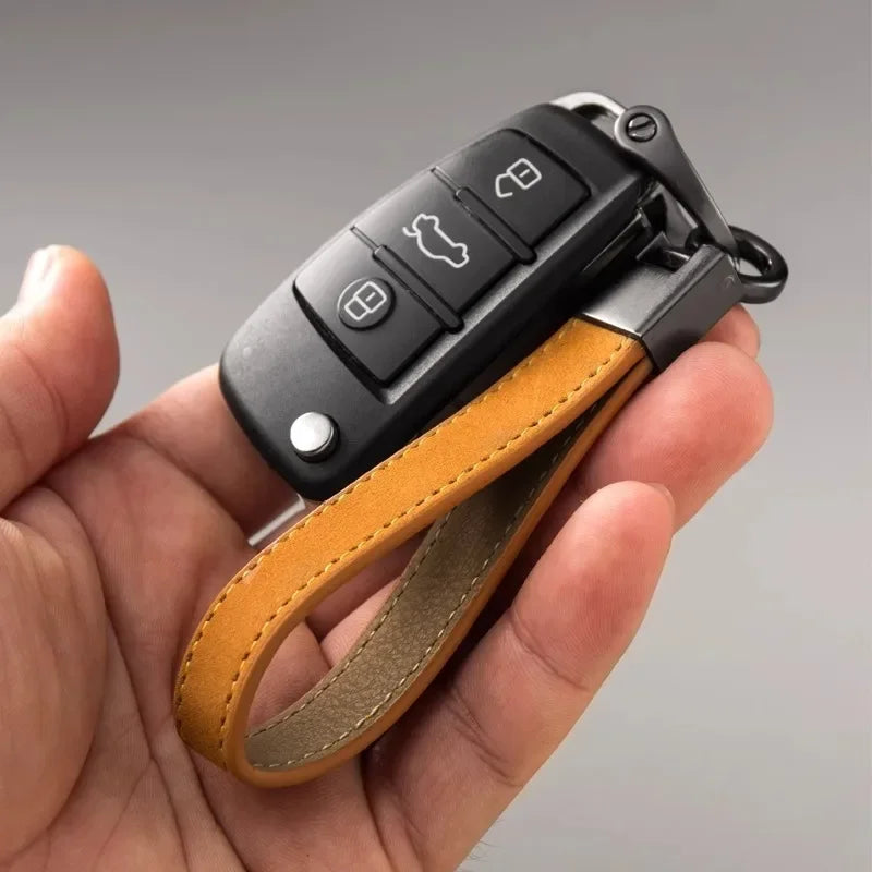 Luxury Genuine Leather Car Keychain – Pure Color Buckle Key Ring, Stylish Car Accessory Gift