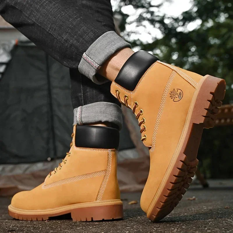 High Top Leather Boots for Men & Women – Fashion Lace-Up Outdoor Sneakers, Non-Slip Casual Ankle Shoes for Couples