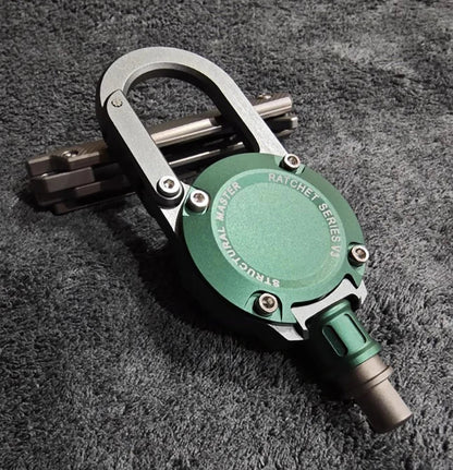 Titanium Alloy & Aluminum Carabiner Keychain — Retractable Anti-Lost Mountaineering Buckle for Men, Car Key Gift