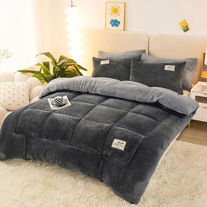 Luxury Plush Comforter - Soft, Anti-Static, Extra Thick, Multi-Needle Quilting, Lightweight and Warm - Cozy Autumn-Winter Bedding