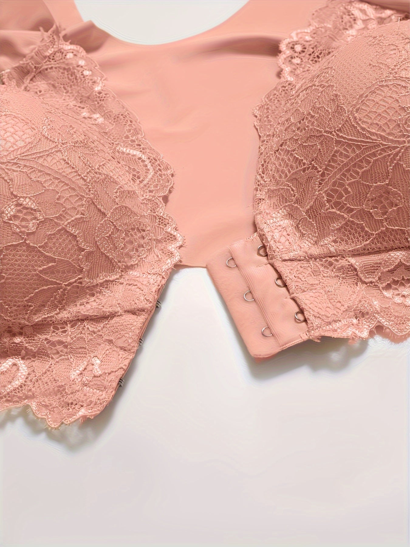 2 Pack Elegant Lace Deep V-Neck Wireless Bras – Comfortable Front Closure, Soft Cups, Breathable Fabric, Adjustable Straps – Fashionable Lingerie Set for Everyday Wear