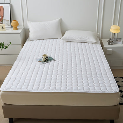 Waterproof Quilted Mattress Topper Protector - Polyurethane Liner, Polyester Cover, Machine Washable, Water-Resistant Pad for Dust and Moisture Protection - 1 Piece